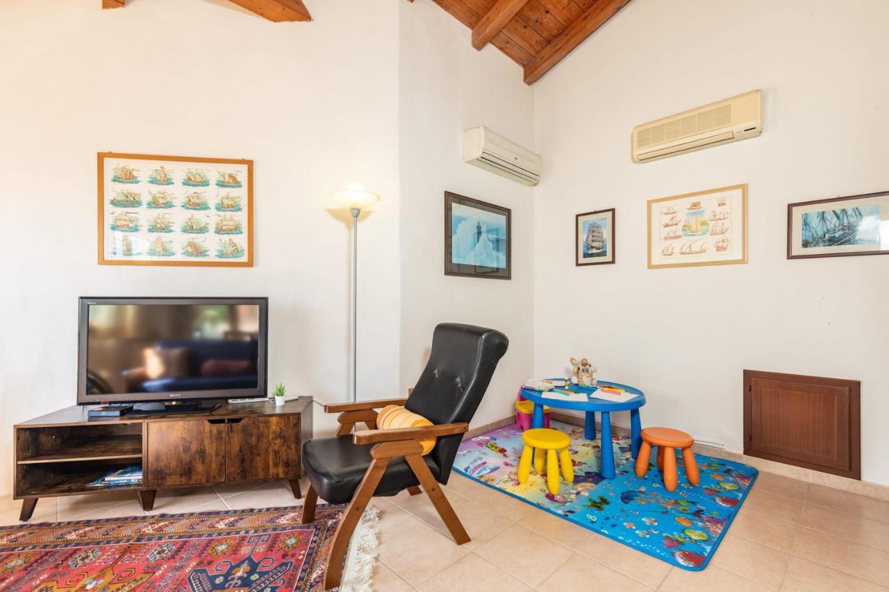 Apartmán Casa Orfea Santa Maria Navarrese Exteriér fotografie
